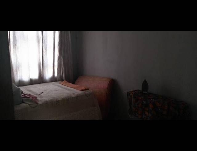 4 BEDROOM HOUSE FOR SALE IN NGWELEZANA